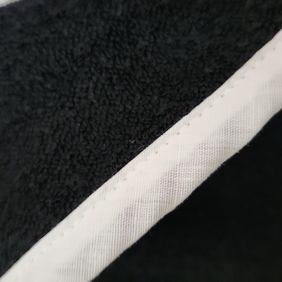 Keylonn Art Deco Terrycloth bathrobe/swim cover up - Picture 4 of 7